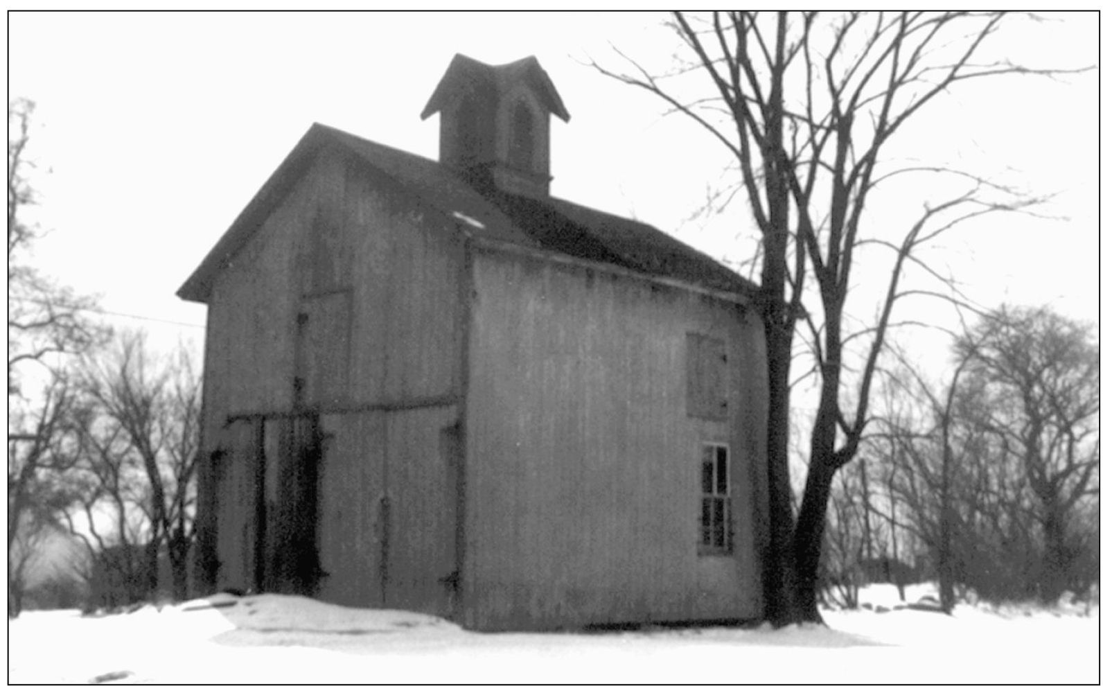 Orange Risdon built this livery barn behind the house at 101 N Lewis Its - photo 8