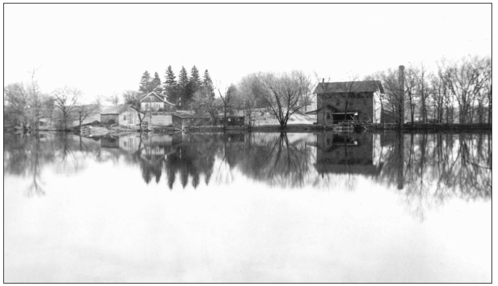 Among Salines first commercial buildings were its mills Pictured here is - photo 10