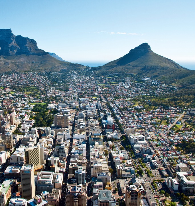 Cape Town city centre and Lions Head I grew up glorying in the beauty of Cape - photo 6