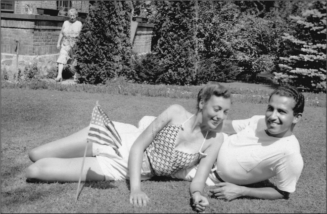 When Jonas Salk spotted Donna Lindsay on the beach in Woods Hole - photo 8