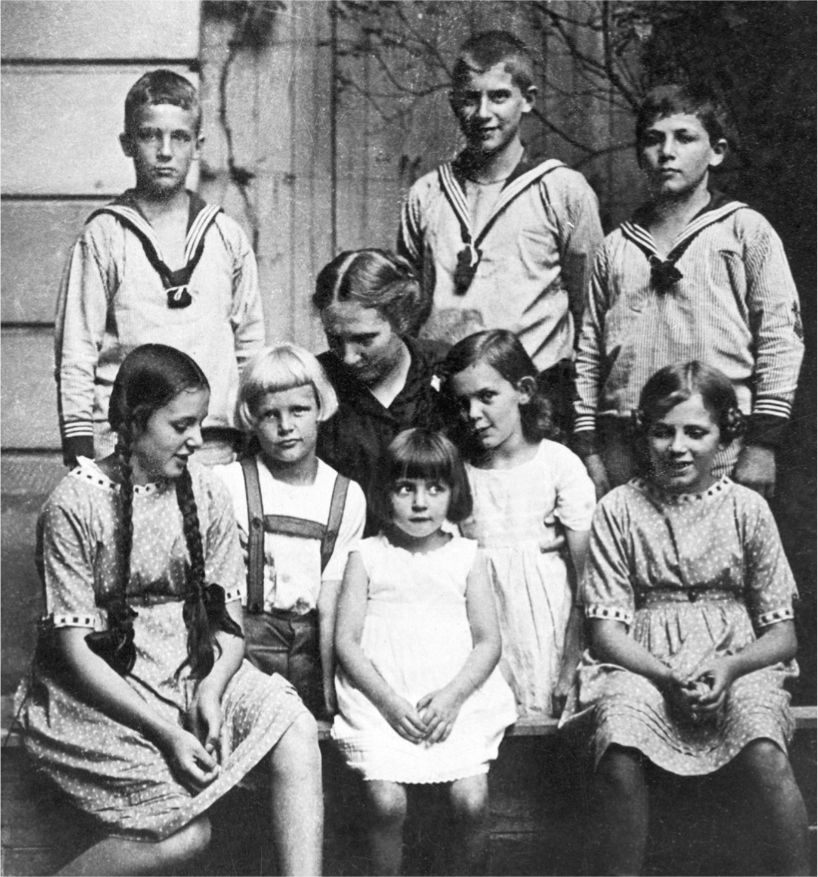 PAULA BONHOEFFER AND HER SEVEN CHILDREN Word that the family was moving to At - photo 7