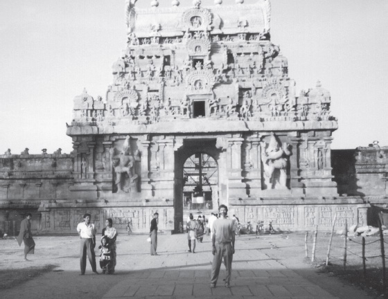 The author at Tanjore Temple Tamil Nadu January 1996 Built of golden granite - photo 3