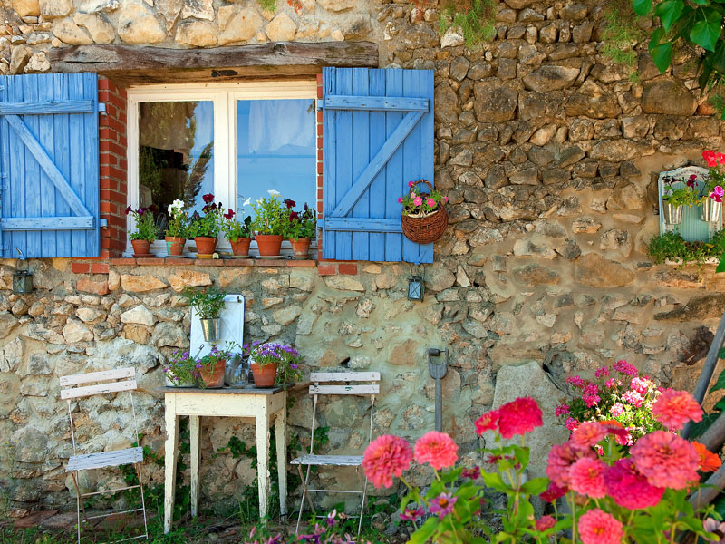 House in Vaucluse GERARD LABRIETGETTY IMAGES PROVENCE SOUTHEAST - photo 4