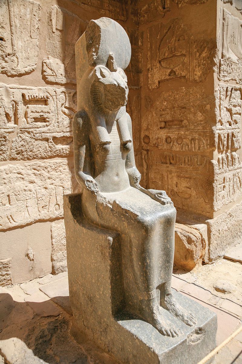Sculpture statue of landmark Egyptian warrior goddess Sekhmet also Solar deity - photo 3