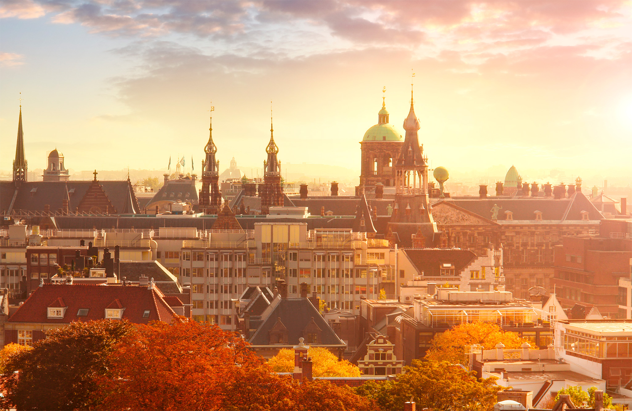 t Amsterdams skyline at sunset Welcome to Amsterdam Reasons to Love Amsterdam - photo 4