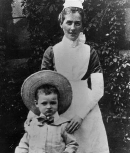 As a nurse Edith often cared for children She looked after this young boy in - photo 2