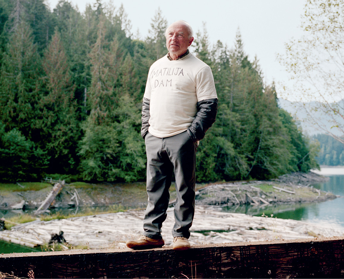 Yvon Chouinard at the Elwha Dam removal ceremony in 2011 Yvon is representing - photo 10