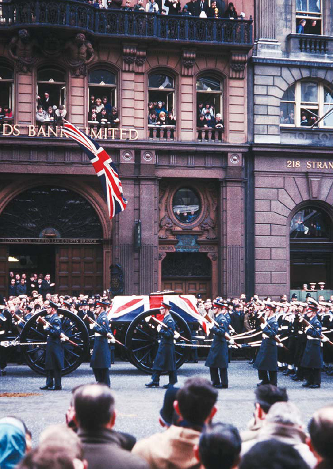 The death of Sir Winston Churchill sent waves of emotion throughout the land - photo 4