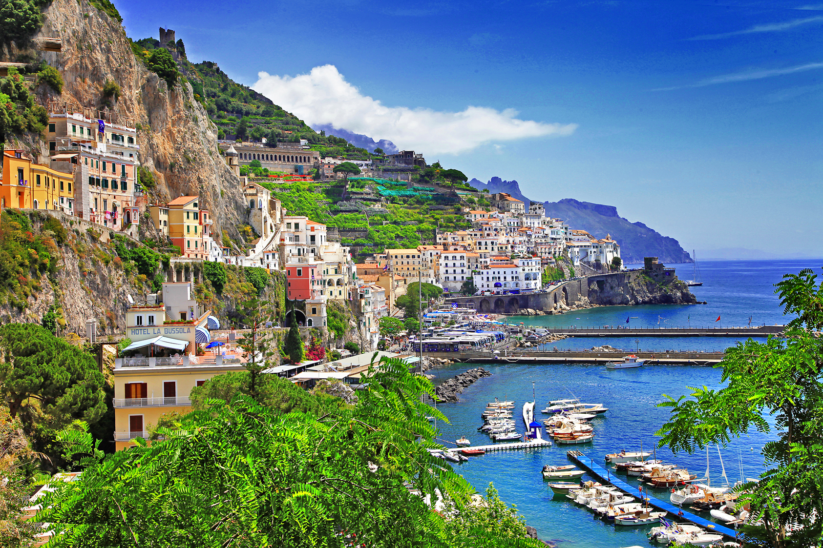 LEOKSSHUTTERSTOCK Pearl of the Amalfi Coast Positano is scandalously - photo 8