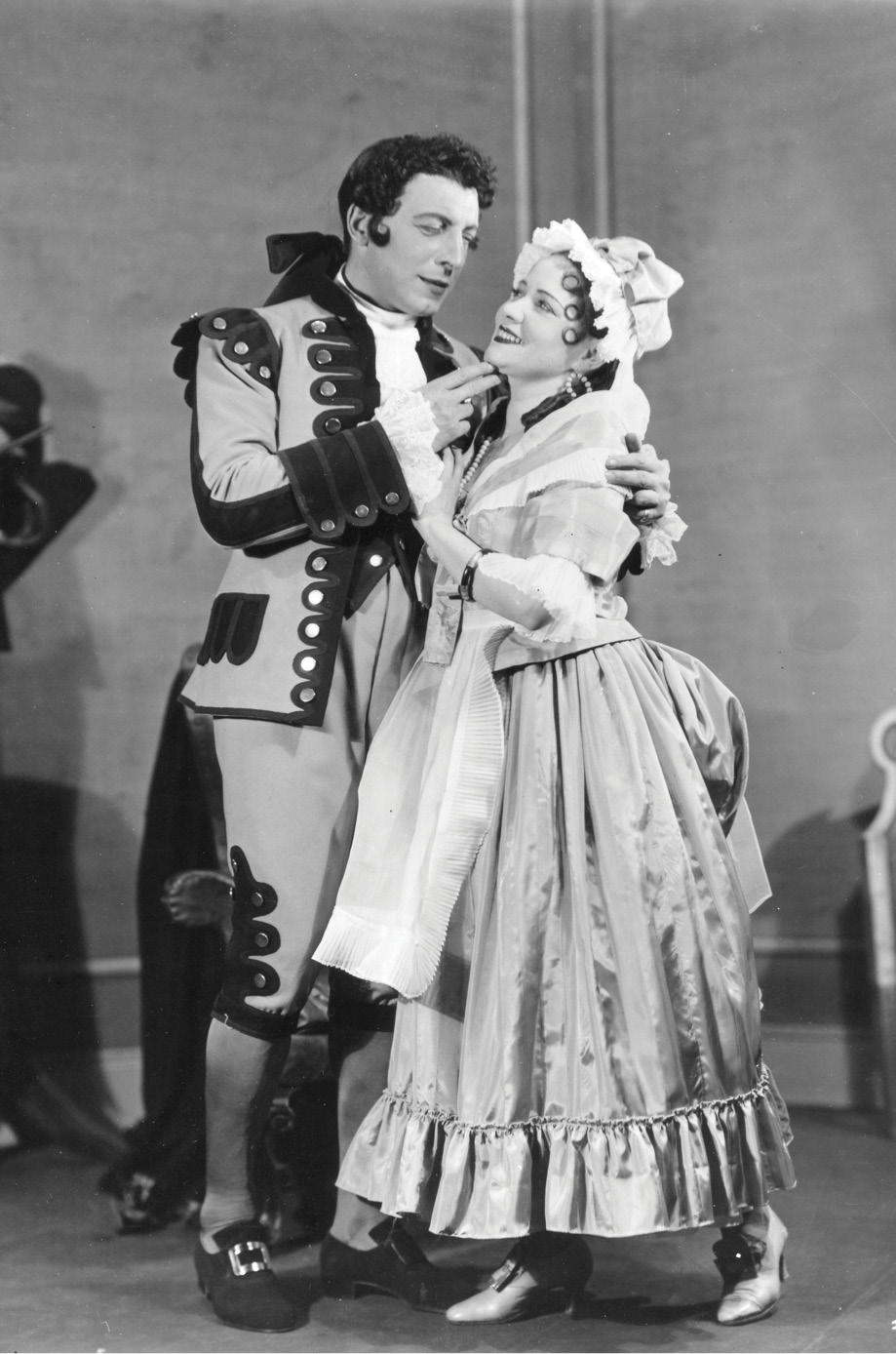 Ezio Pinza as Figaro and Bid Sayo as Susanna 1940 Metropolitan Opera Archives - photo 3