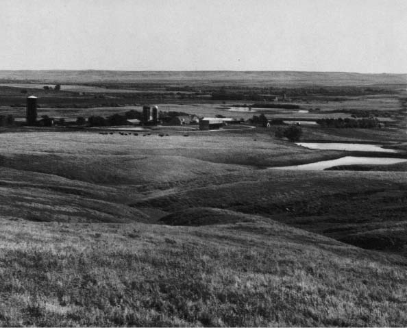 Ranch near Tipton Three institutions and fifteen individuals have - photo 17