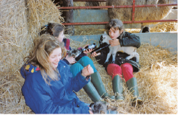 Sarah Genevieve and Rosanna with pet lambs Rosanna and dog Milly Rosanna - photo 7