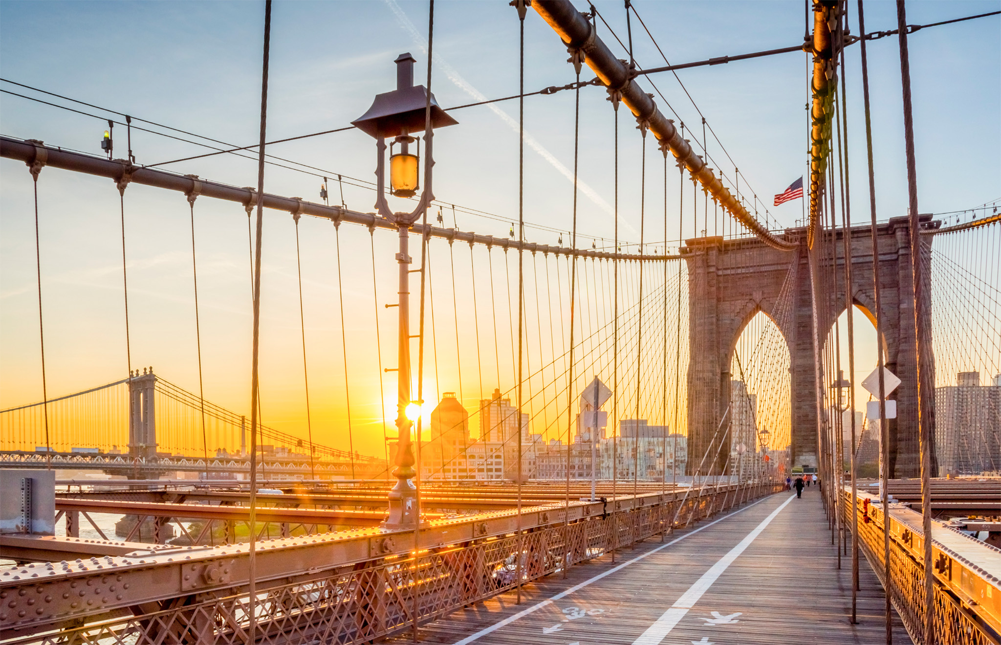 t Sun rises over the Brooklyn Bridge Welcome to New York City Reasons to Love - photo 4