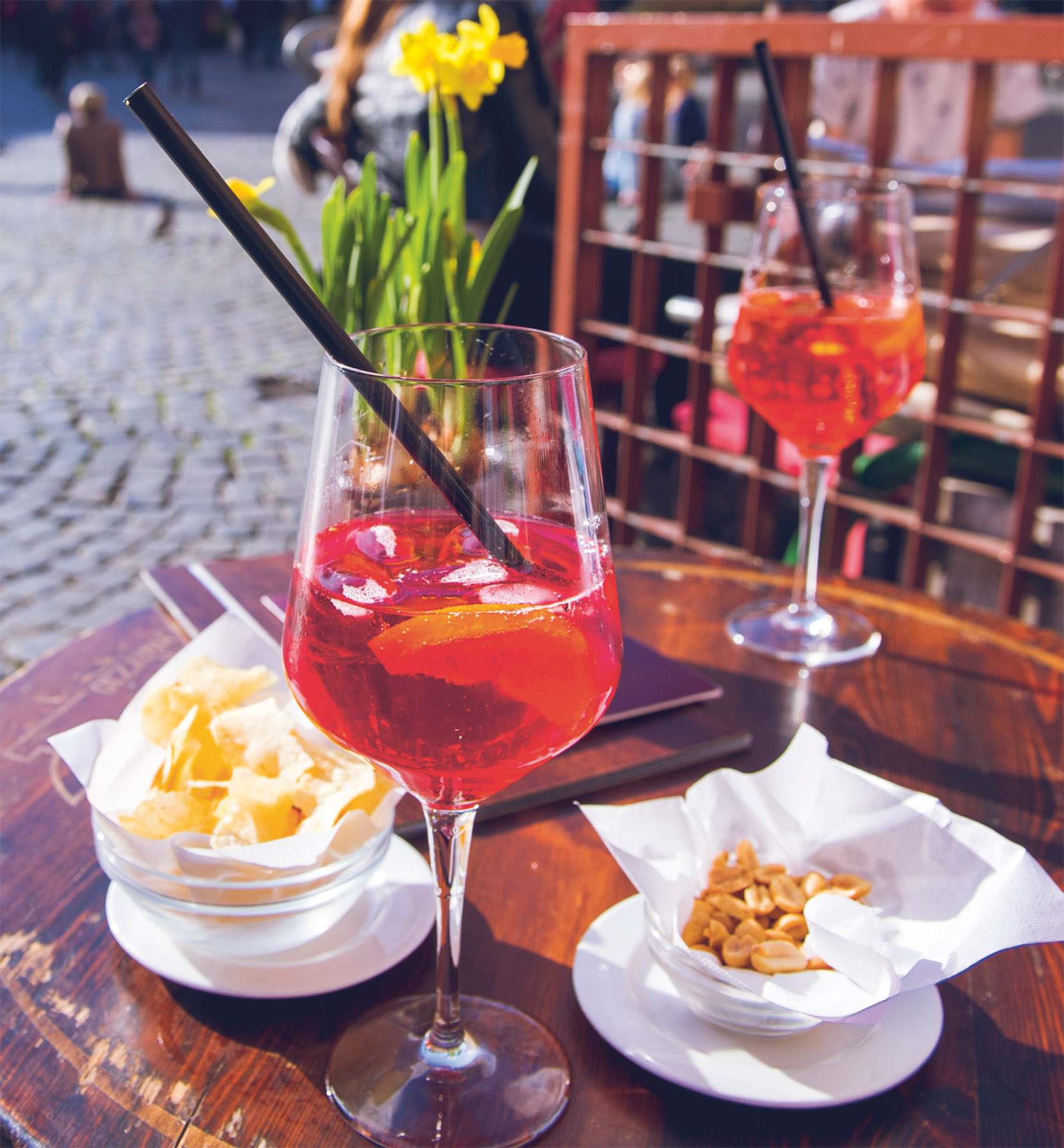 t The aperitivo a pre-prandial drink with snacks is an Italian tradition - photo 10