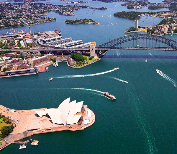 Sydney Harbour including Sydney Harbour Bridge designed by architect Jrn - photo 2