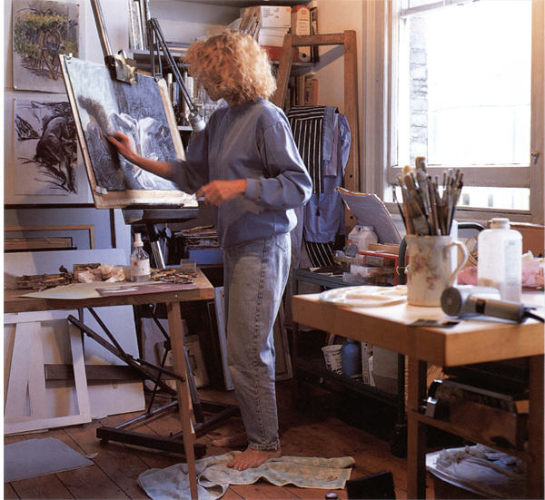 Sharon Finmark in her London studio S haron Finmark was born and brought up - photo 4