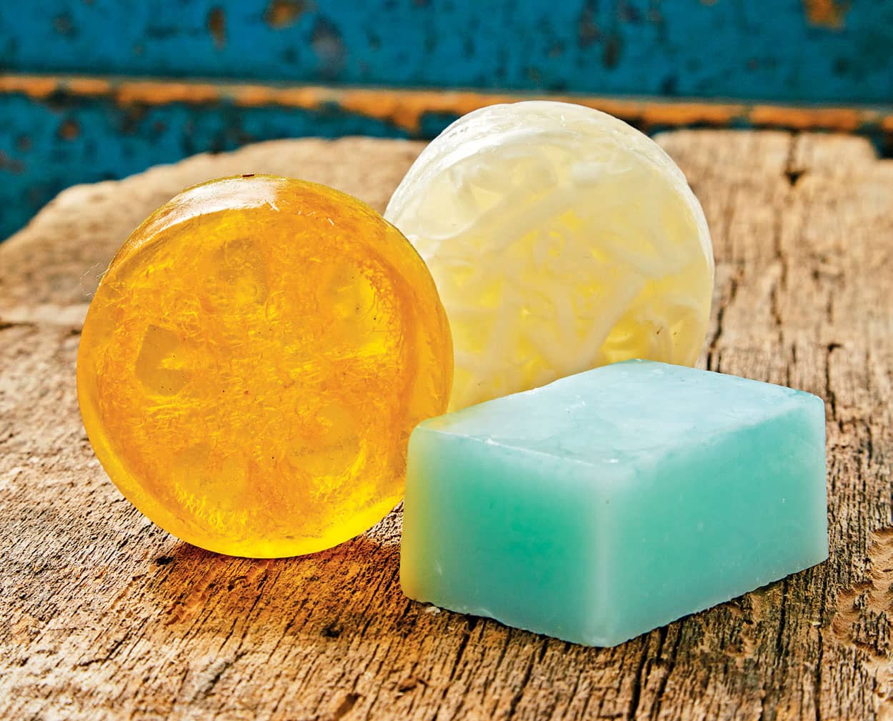 2 Melt-and-pour soap Melt-and-Pour Soap Melt-and-pour soap also uses a real - photo 6