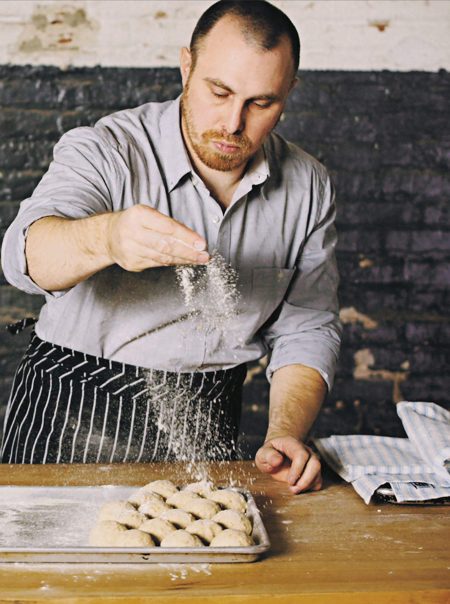 INTRODUCTION NEW GUY IN TOWN As you cut into the first Bien Cuit bread you - photo 6