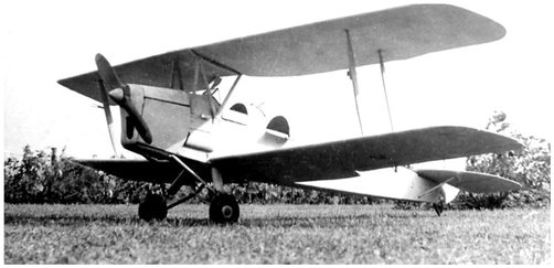 My mother and Jim Breakall after my first flight in 1935 My father flew with - photo 3