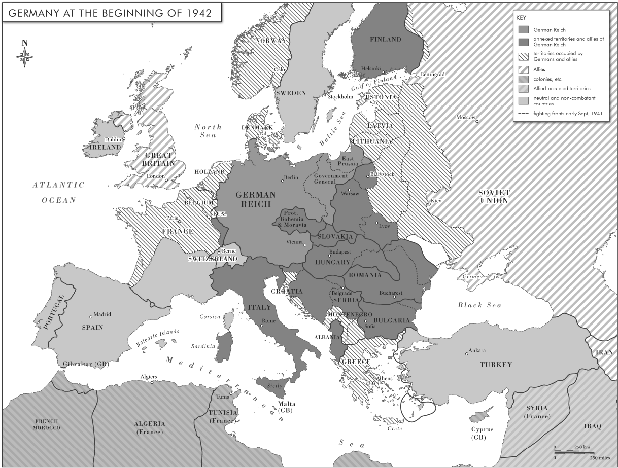 The Allies Strike Back 1941-1943 - photo 4