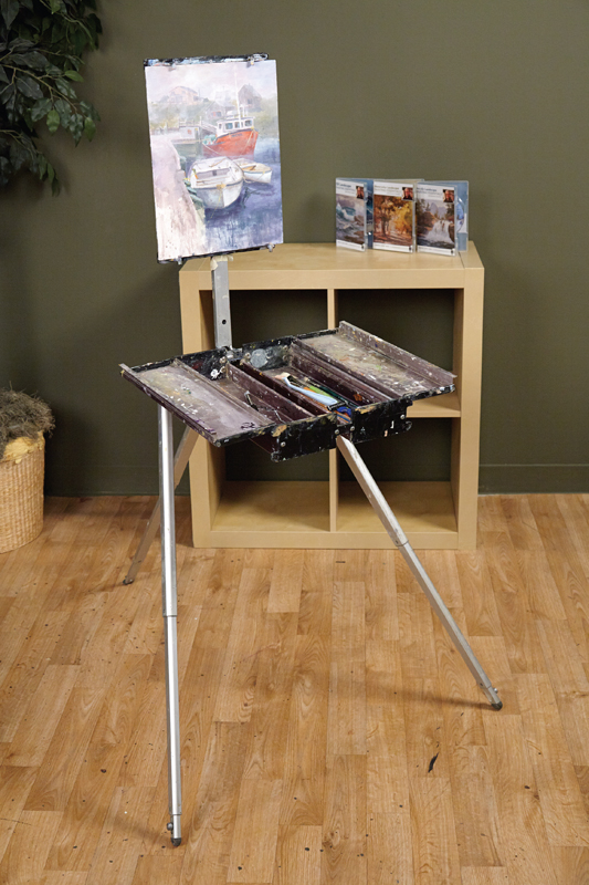 Easels I use a Soltek easel This is the diamond of all easels Set up is fast - photo 5