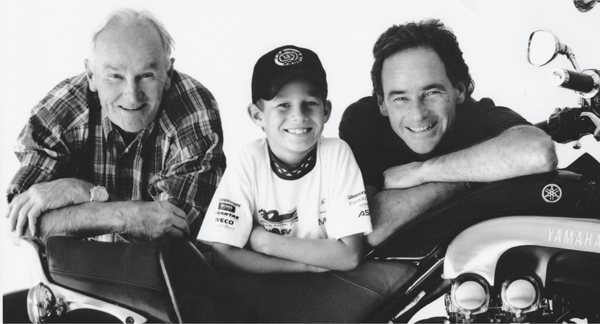 Three generations line up for the camera with a young Freddie Sheene flanked by - photo 5