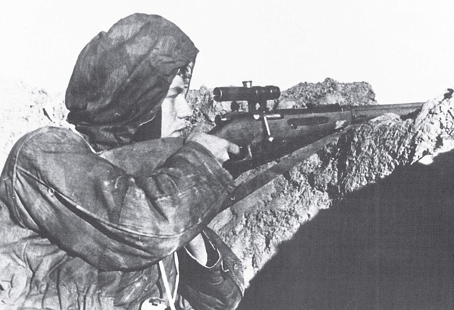 An early-war photo of a German sniper making use of a captured Mosin NagantPU - photo 4