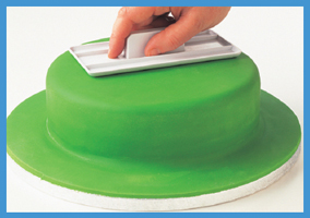 CAKE SMOOTHER Used to create a smooth surface on sugarpaste Different types of - photo 9