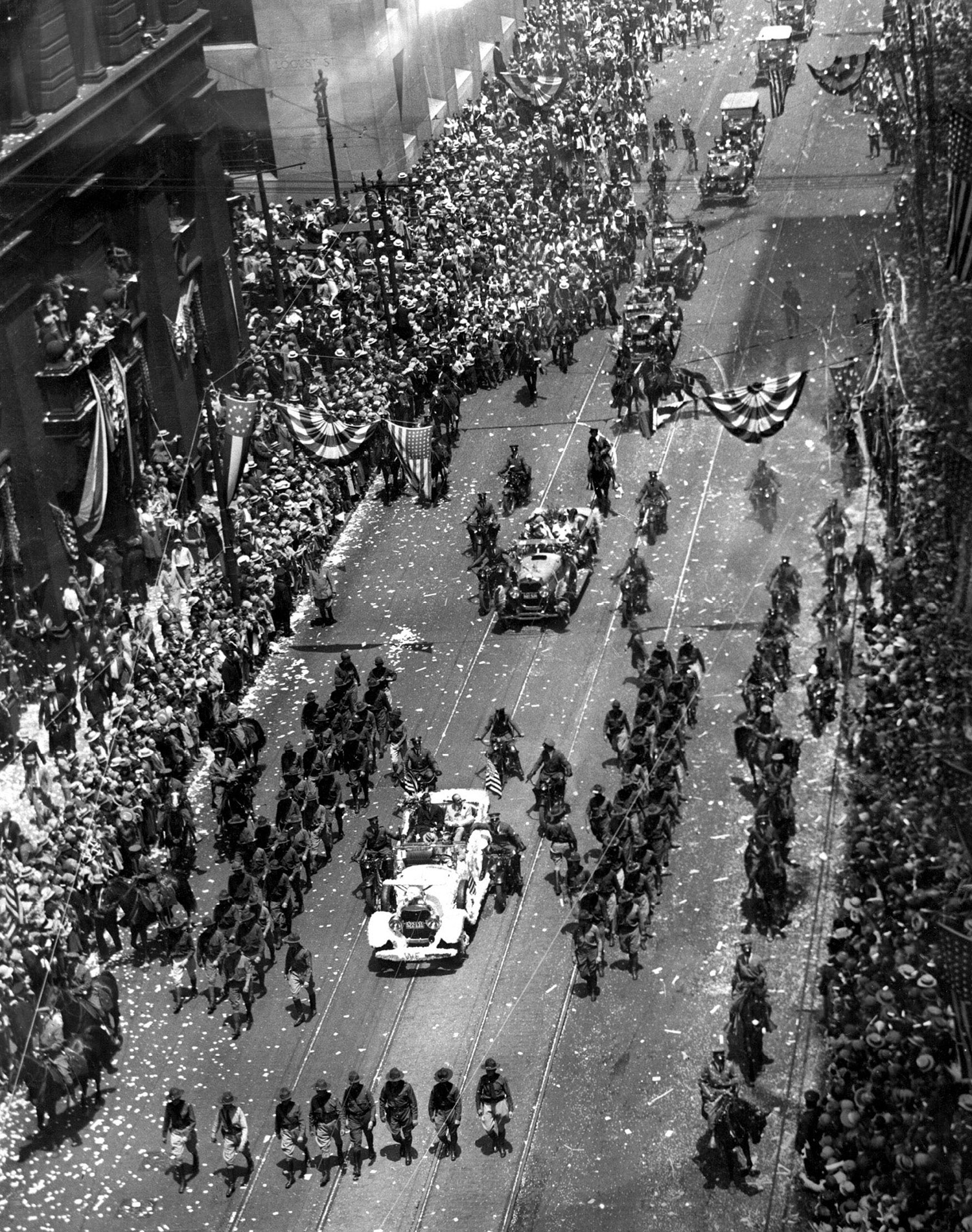 A ticker-tape parade down Wall Street was the sign of ultimate fame as - photo 2