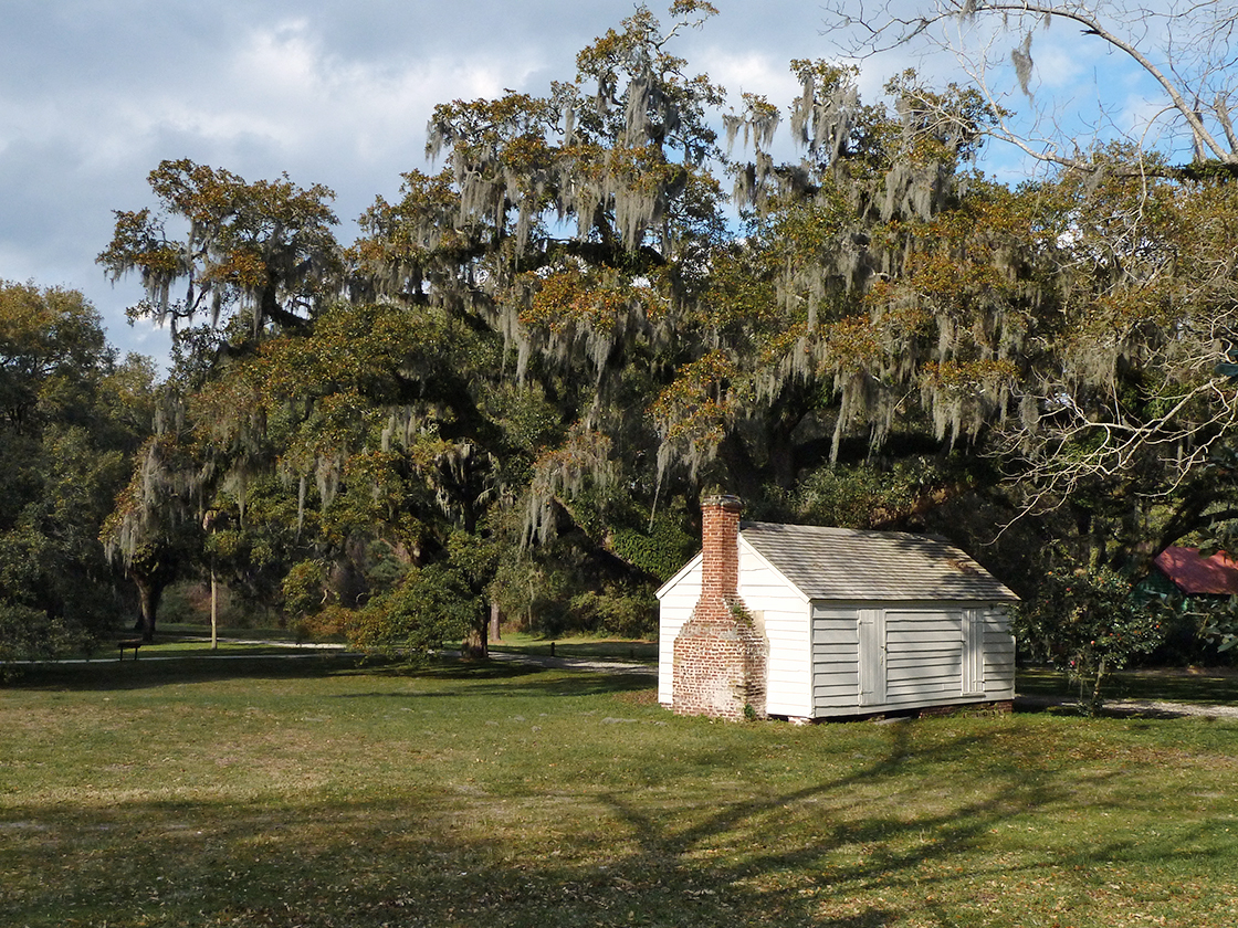 J CHRISTIAN SNEDEKERSHUTTERSTOCK Charleston Savannah Top Sights - photo 8