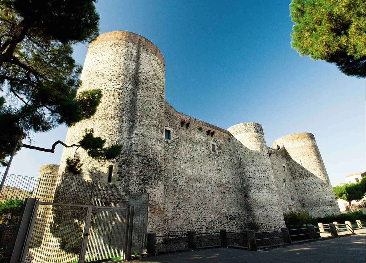 Castles Sweep away the cobwebs by visiting great medieval castles including - photo 6