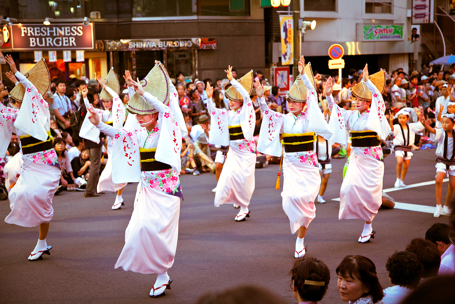 JULIANNEHIDESHUTTERSTOCK January Tokyo is eerily quiet for O-shgatsu - photo 9