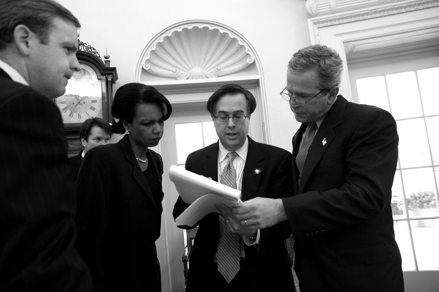 10 White House Communications Director Dan Bartlett left Rice and - photo 10