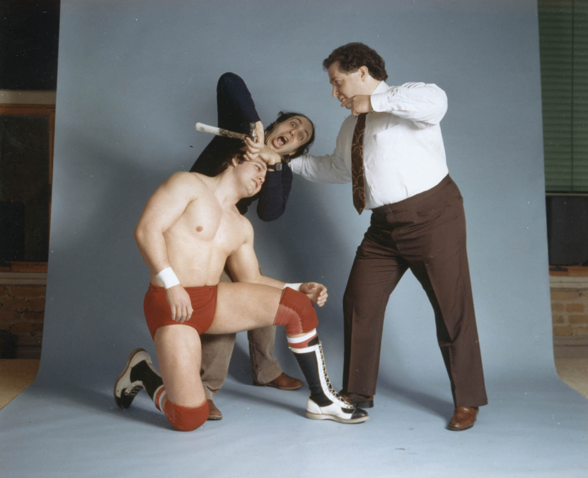 My friend Barry helps me attack Eddie Gilbert during a fun photo session - photo 16