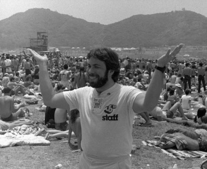Here I am the day we opened up the US Festival in 1983 It lost money but I - photo 20