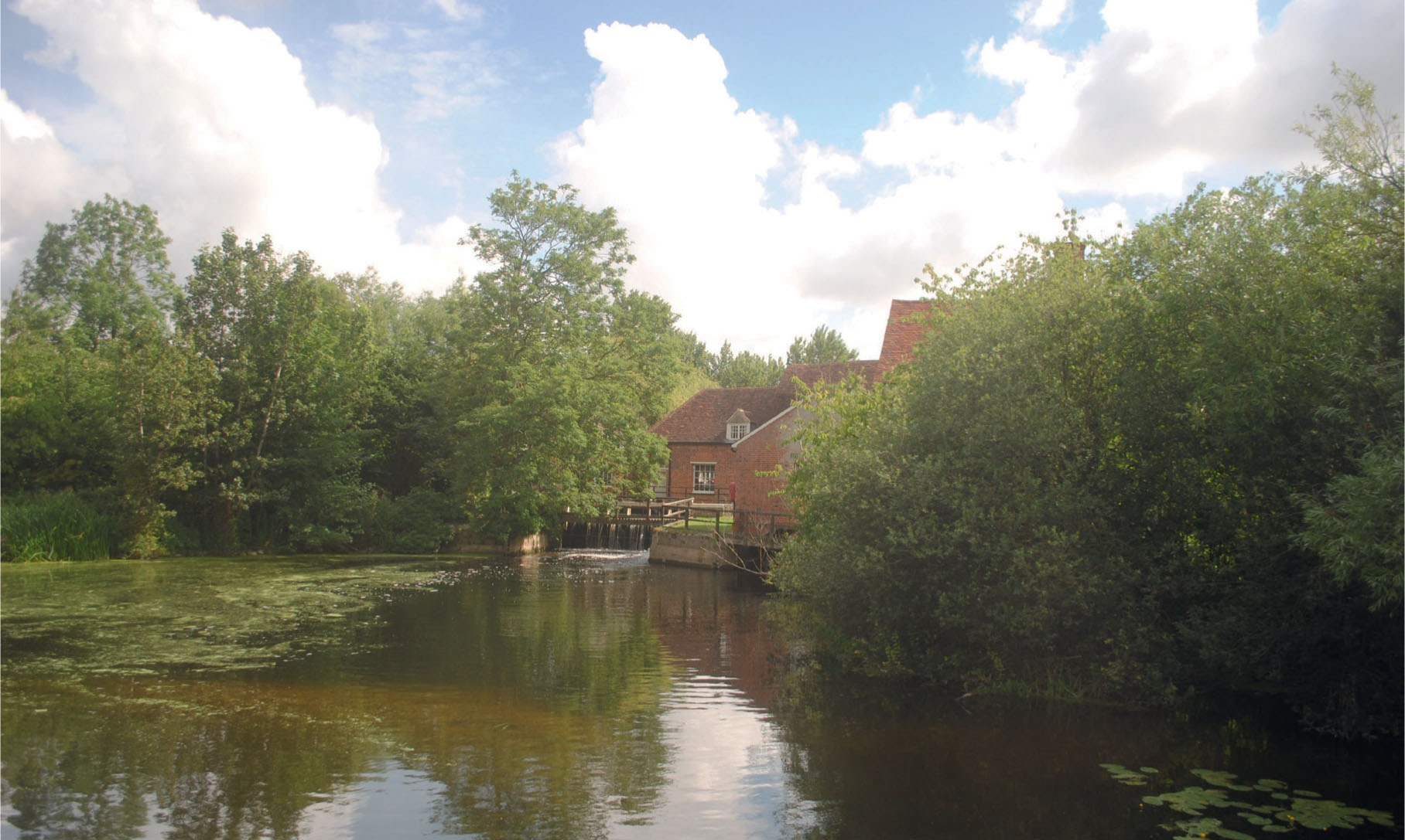 Flatford Mill on the River Stour a typical English rural scene Nearby on - photo 4