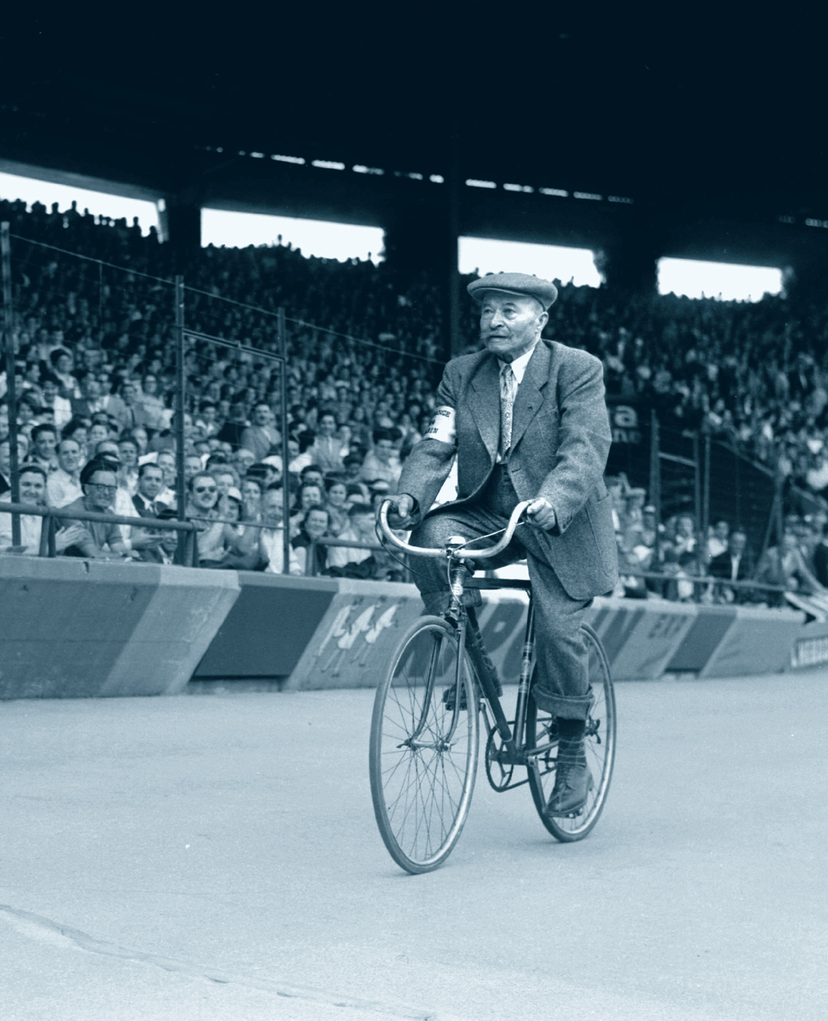 Maurice Garin winner of the first Tour de France in 1903 taking a lap of - photo 5