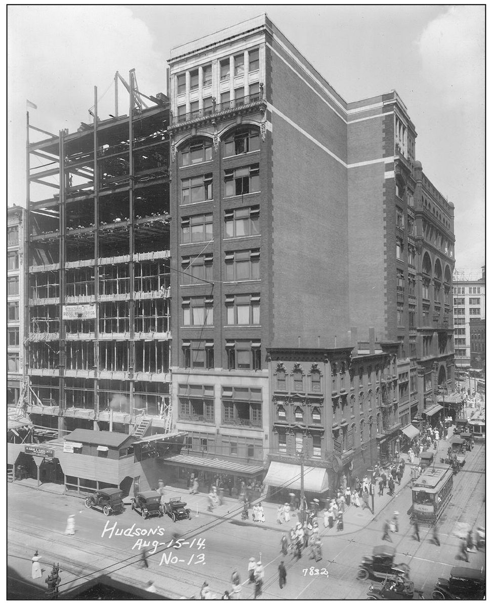 WOODWARD AVENUE EXPANSION 1914 The William A Albrecht Company is erecting - photo 4