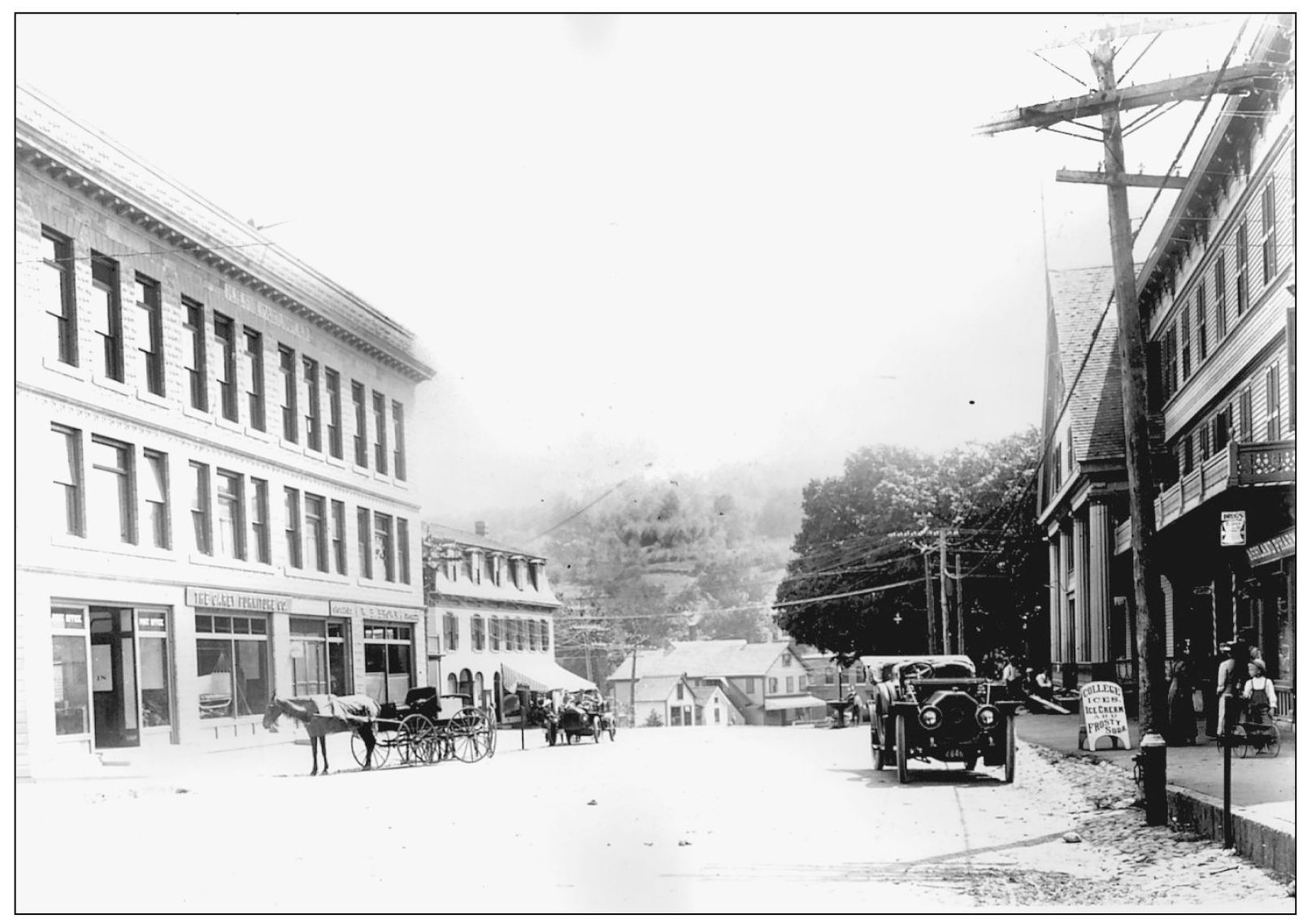 Ashlands Main Street is alive and well with the old and new modes of - photo 14