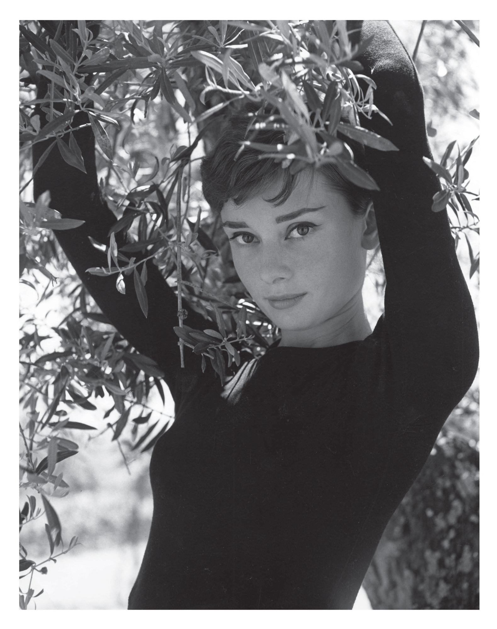 La Vigna outside of Rome 1955 Photograph by Philippe Halsman Halsman Estate - photo 5