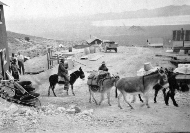 From up on top of the old Groom Mine in 1917 looking down Not until the 1950s - photo 4