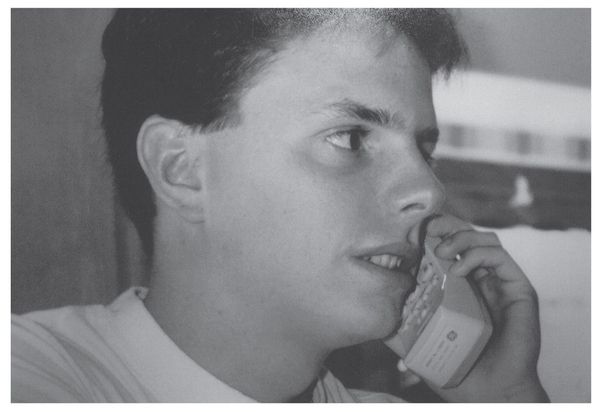 David Legg spent thousands of dollars calling sex-line telephone numbers - photo 3