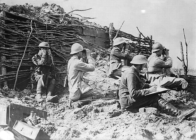 Artillery spotting From Ray Menters Photos of the Great War Leaving the - photo 15