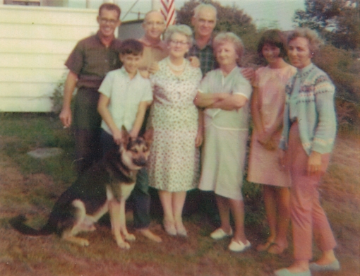 A Winslow family photo taken in Rhode Island in the 1960s Winslow front left - photo 2