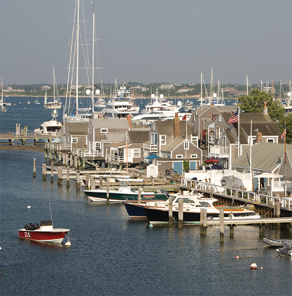 TABLE OF CONTENTS Early wharf cottages along a shell path were once - photo 4