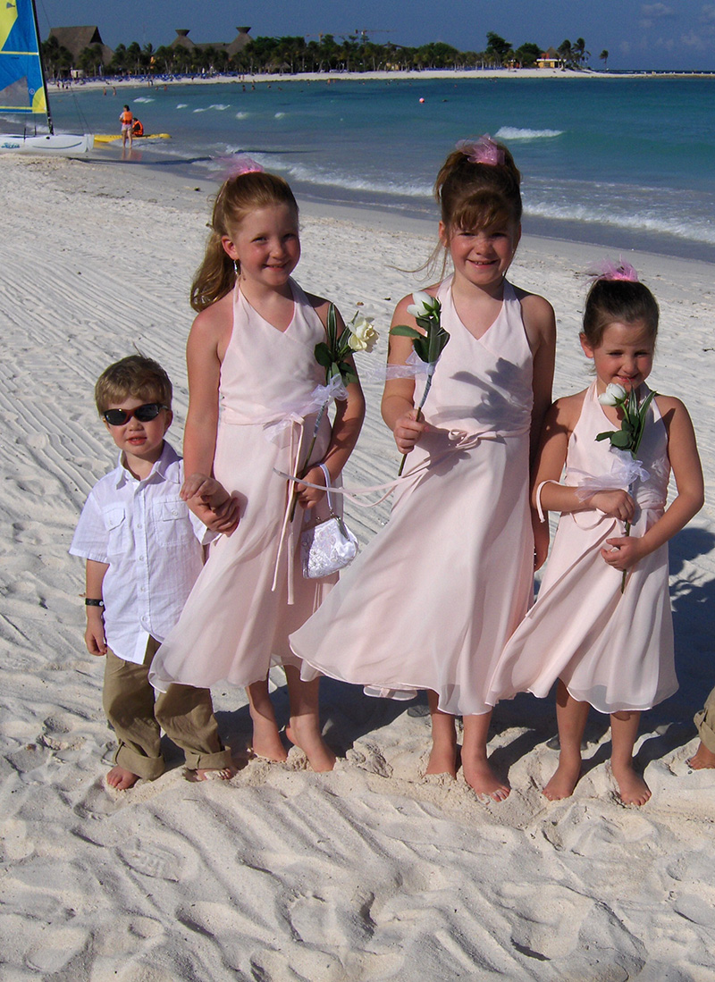 Hailey Chloe Mya and Jack in May 2007 at my cousin Libbys wedding in Mexico - photo 14