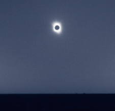 The solar eclipse of 4 December 2002 as seen from Woomera South Australia - photo 5