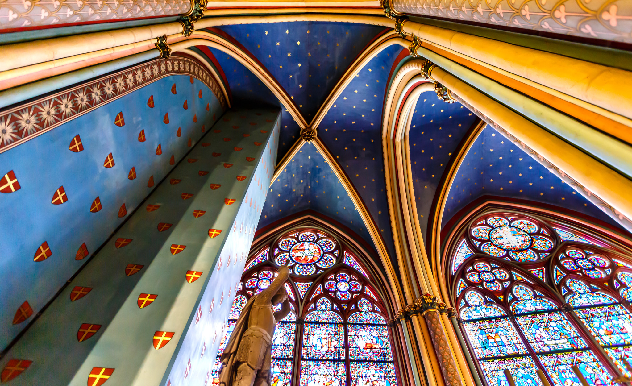 Magnificent vaulting and stained-glass windows Sainte-Chapelle Top 10 Paris - photo 7