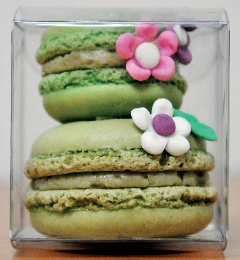 Macarons authentic French cookie recipes from the Macaron Caf - image 3