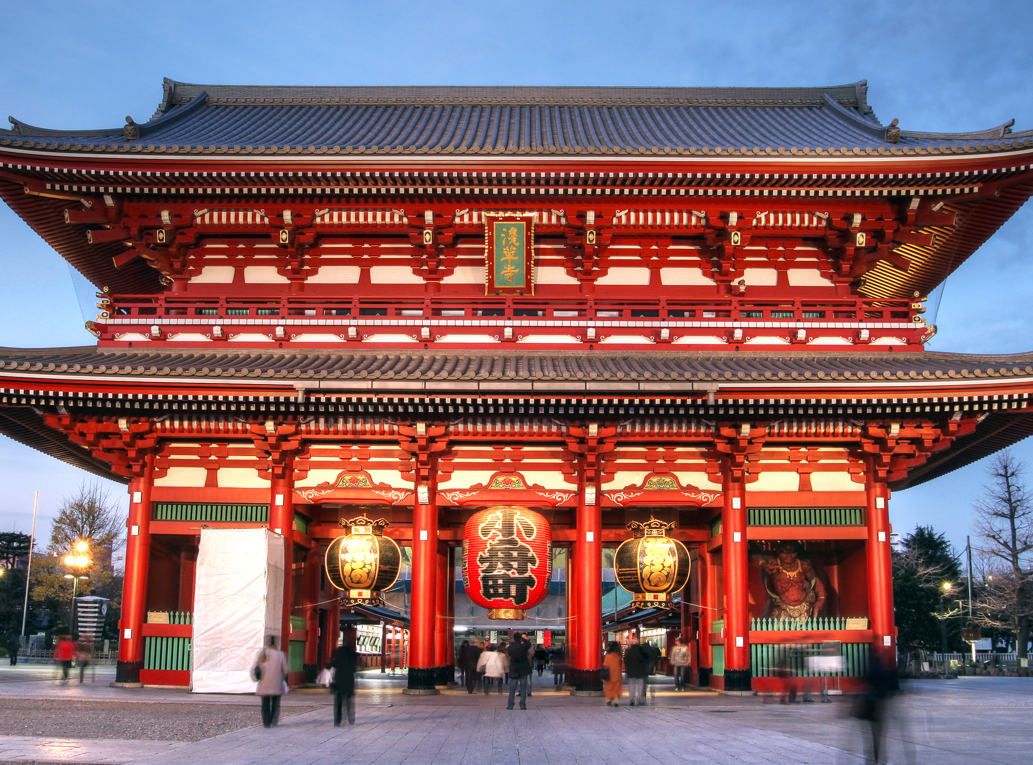 The interior of Senso-ji Temple is just as beautiful as its exterior Day 2 - photo 4